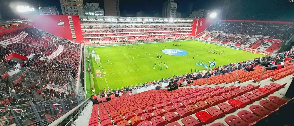 Predicción Estudiantes de La Plata contra Universidad Católica por la Copa Libertadores 2026