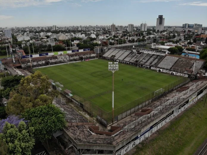 Predicción Platense contra Riestra por la Liga Argentina