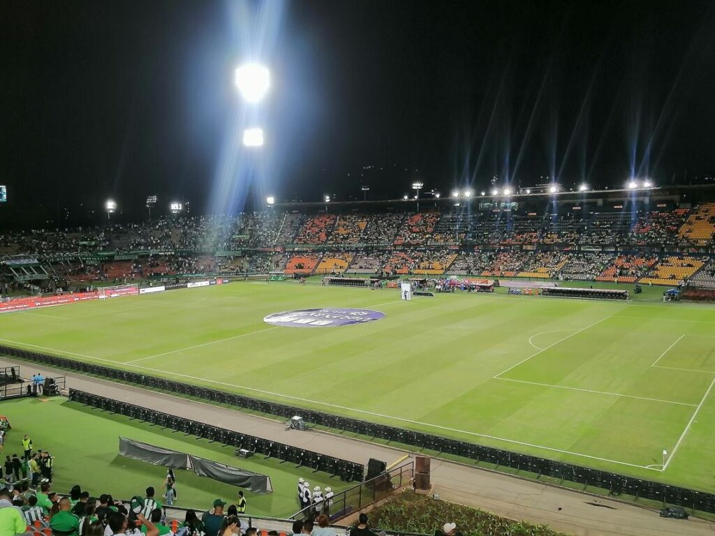 Estadio Metropolitano de Techo