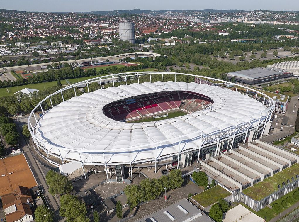 Estadio MHPArena, Stuttgart