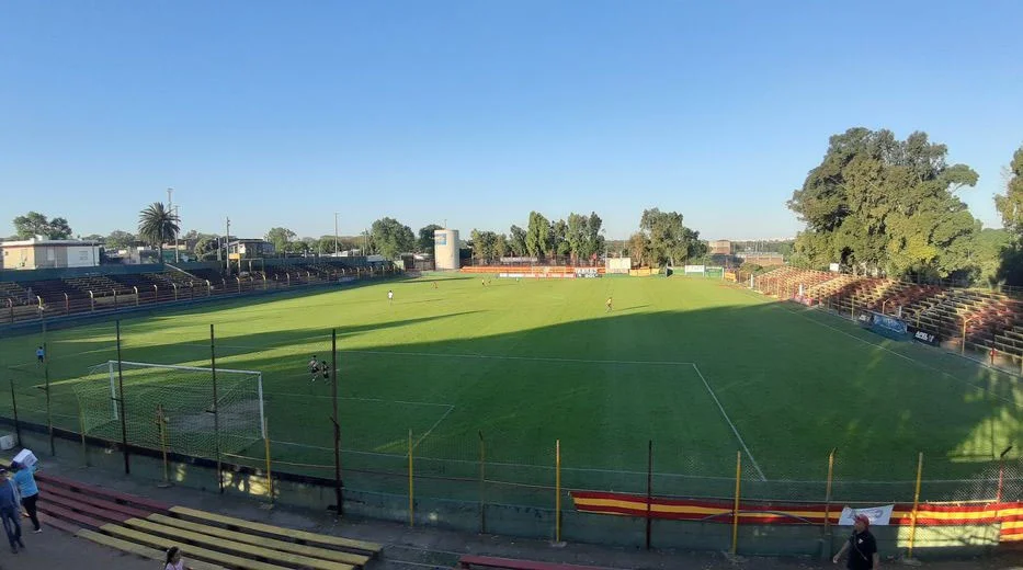 Predicción Progreso contra Racing por la Liga Uruguaya