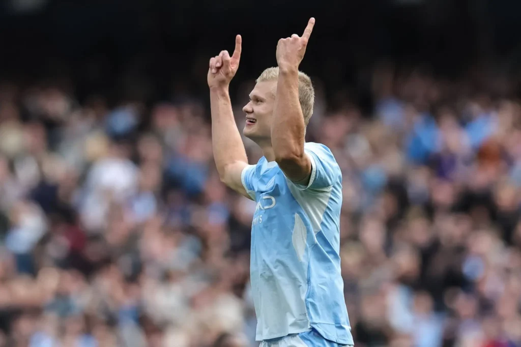 Haaland celebrando triunfos por el Manchester City