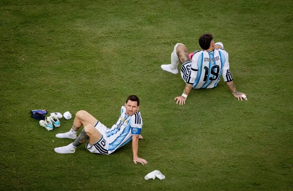 Lionel Messi y Nicolás Otamendi se despiden de la selección Argentina