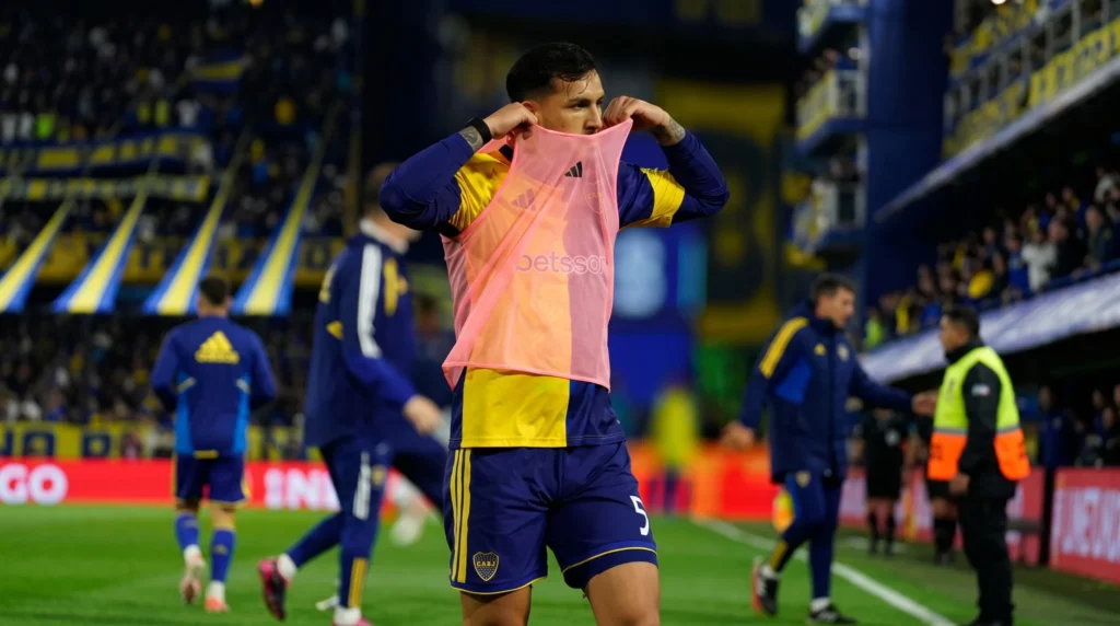 Boca Juniors prepara la semifinal ante Vasco da Gama sin su capitán Leandro Paredes